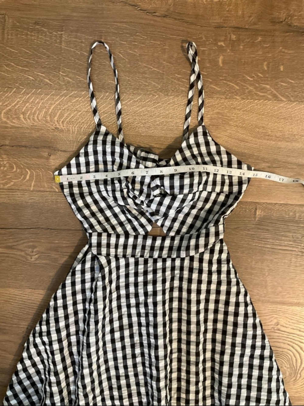 Black white gingham spaghetti strap back cutout mini dress, S - Picture 6 of 9
